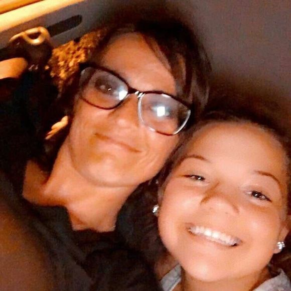 Meet your Posher, Jessica - Picture 1 of 1